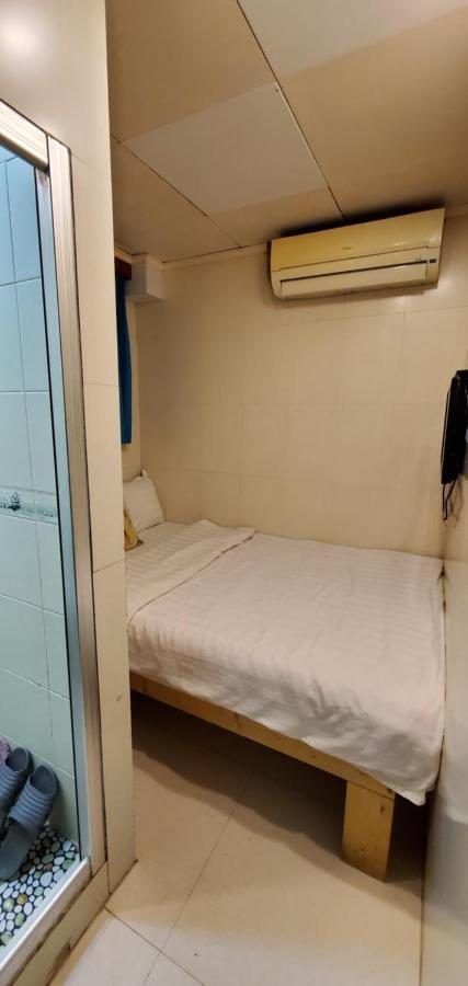 New Hoover Hostel Гонконг Экстерьер фото