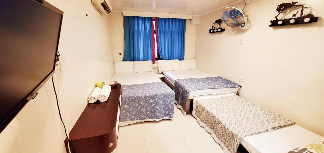 New Hoover Hostel Гонконг Экстерьер фото